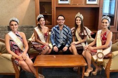 Miss-Global-2019-Batik-Coreta-Louise-Visit-Indonesian-Ministry-of-Tourism-5