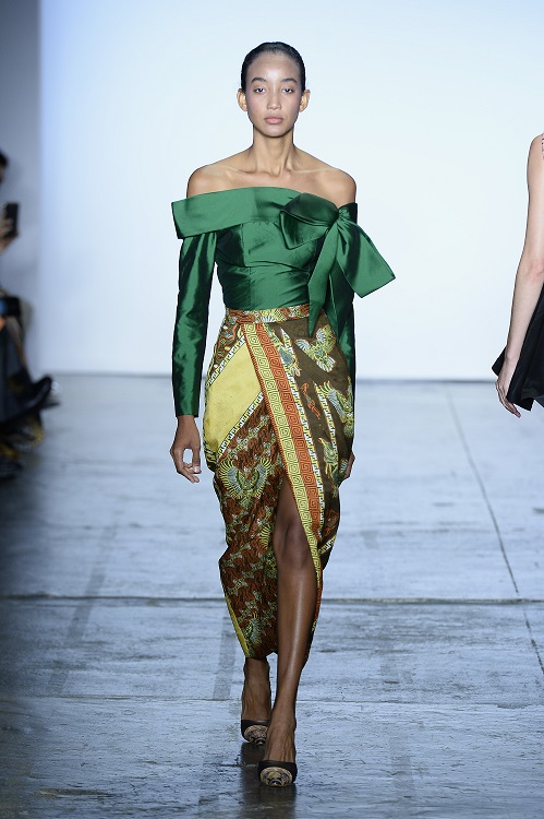 NEW YORK, NY - SEPTEMBER 07:  A model walks the runway during the Indonesian Diversity fashion show during September 2018 New York Fashion Week at Industria Studios on September 7, 2018 in New York City.  (Photo by Fernanda Calfat/Getty Images for Indonesian Diversity)